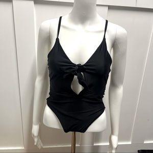Maree Maree black‎ one piece swimsuit size 4